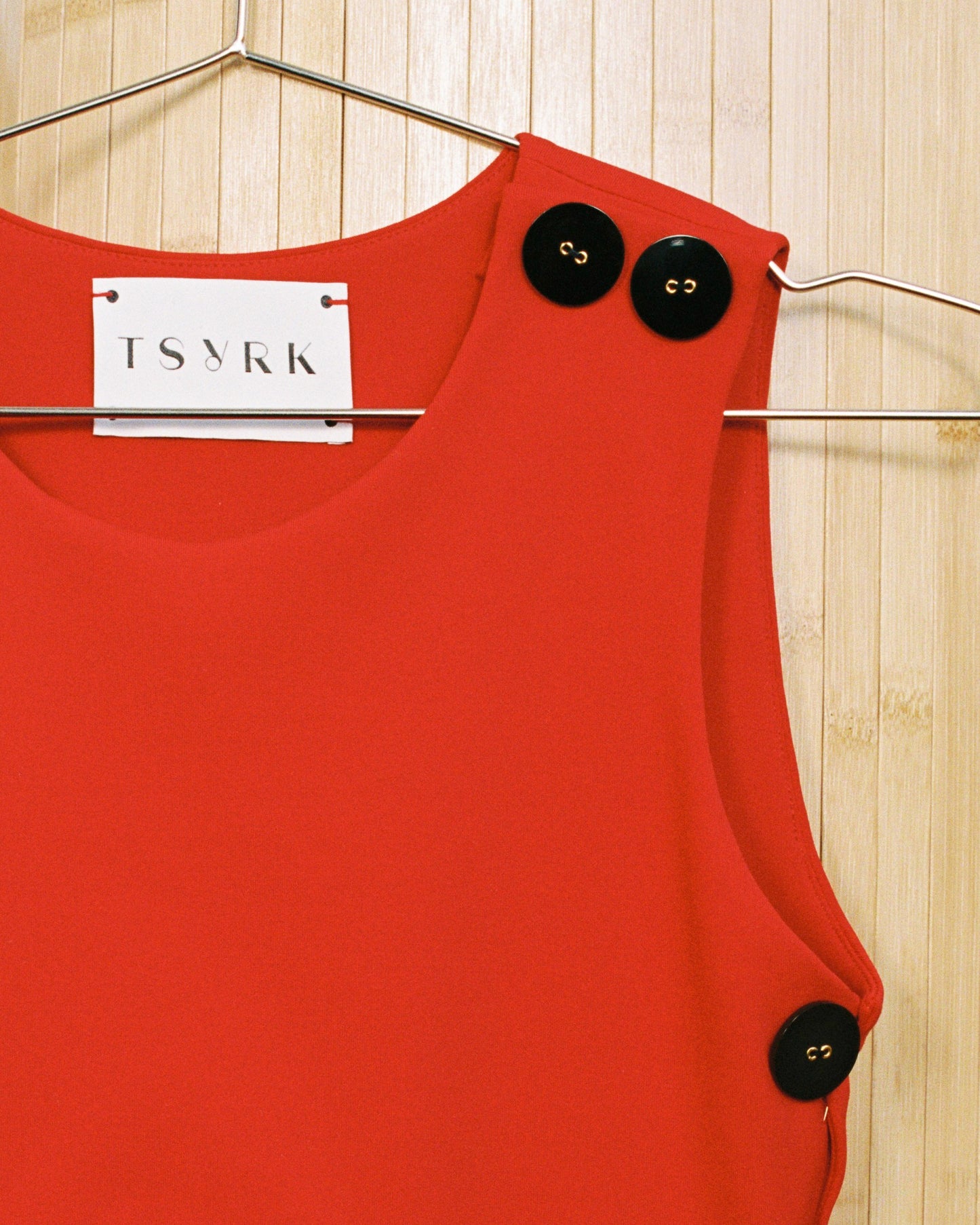 Unghia Tunic