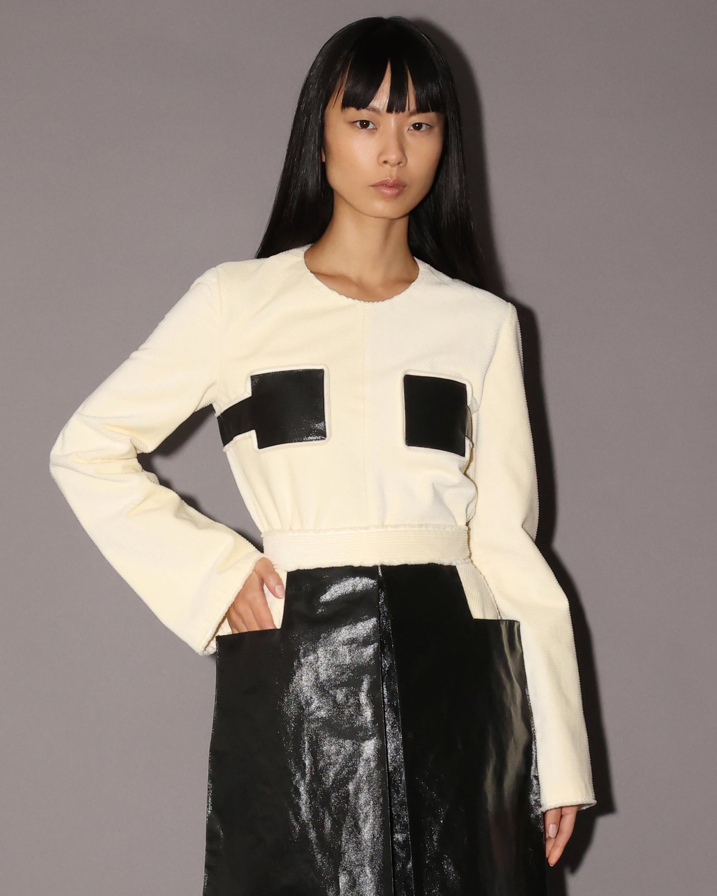 Mahjong Bell Sleeve Top